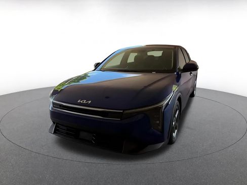 Used 2025 Kia K4 FWD image 4