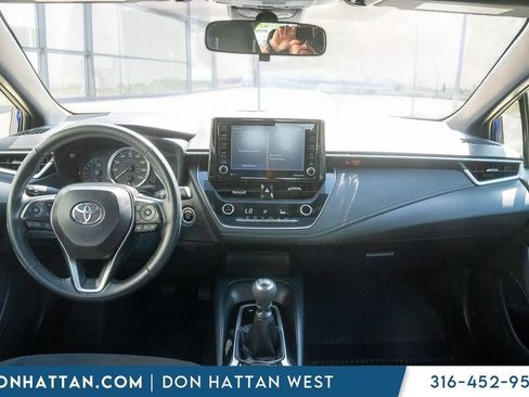 Used 2022 Toyota Corolla SE image 4