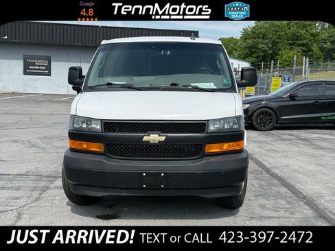 Used 2020 Chevrolet Express 2500 w/ Driver Convenience Package RWD image 2