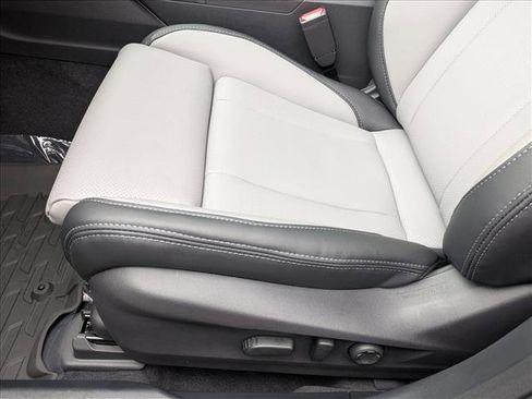 New 2025 Subaru Outback Limited w/ Popular Package #2 image 4