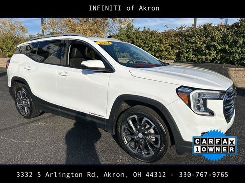 Used 2022 GMC Terrain SLT w/ LPO, Floor Liner Package image 17