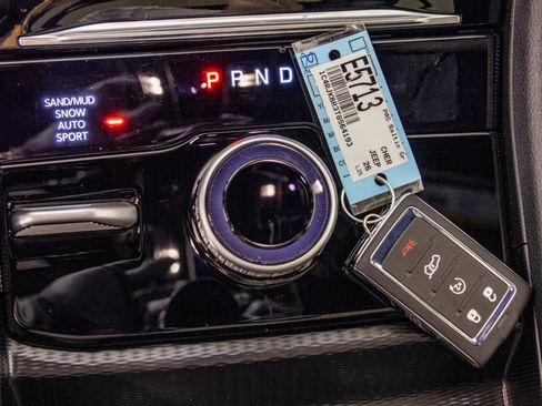 New 2026 Jeep Grand Cherokee L Limited image 28