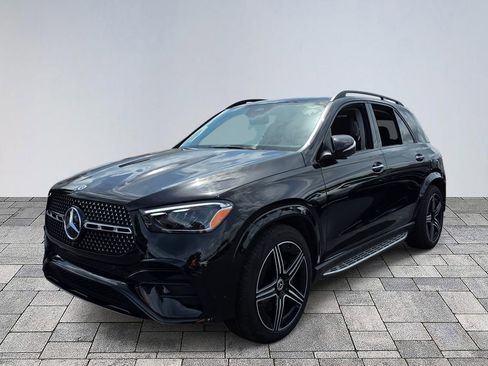 Certified 2026 Mercedes-Benz GLE 450 4MATIC image 3