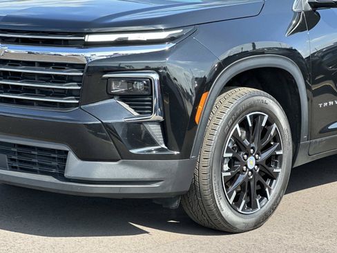 Certified 2024 Chevrolet Traverse LT w/ Trailering Package FWD image 7