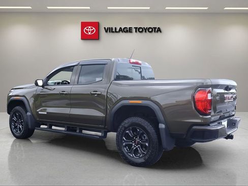 Used 2025 GMC Canyon Elevation w/ Convenience Package RWD image 3