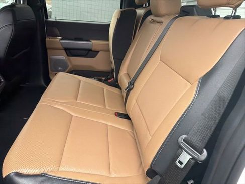 Used 2023 Ford F350 Lariat w/ Tow Technology Package image 28