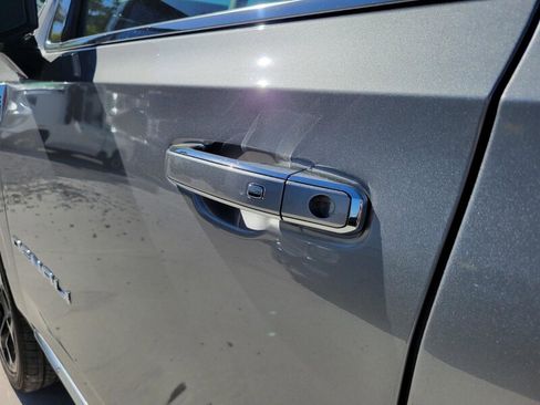 New 2026 GMC Yukon Denali w/ Denali Reserve Package RWD image 11