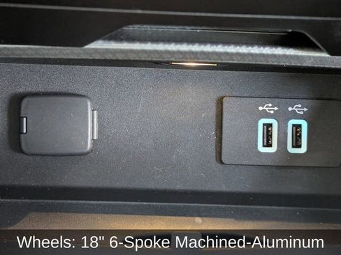 Used 2015 Ford F150 Lariat image 27