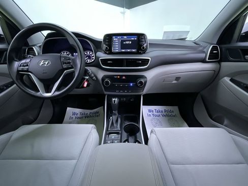 Used 2019 Hyundai Tucson SE image 18
