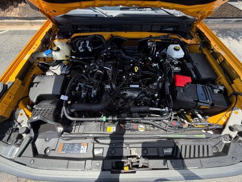 Used 2022 Ford Bronco Badlands AWD/4WD image 6