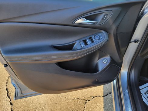 Used 2023 Buick Encore GX Select w/ Sport Touring Package image 19