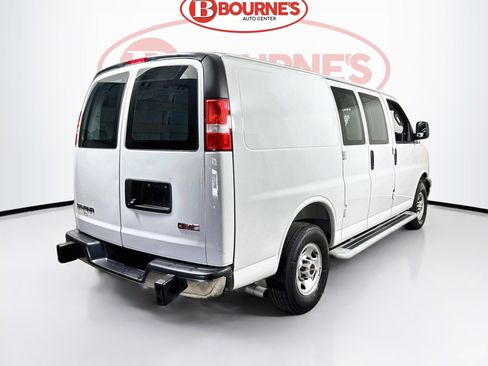 Used 2025 GMC Savana 2500 w/ Driver Convenience Package RWD image 8
