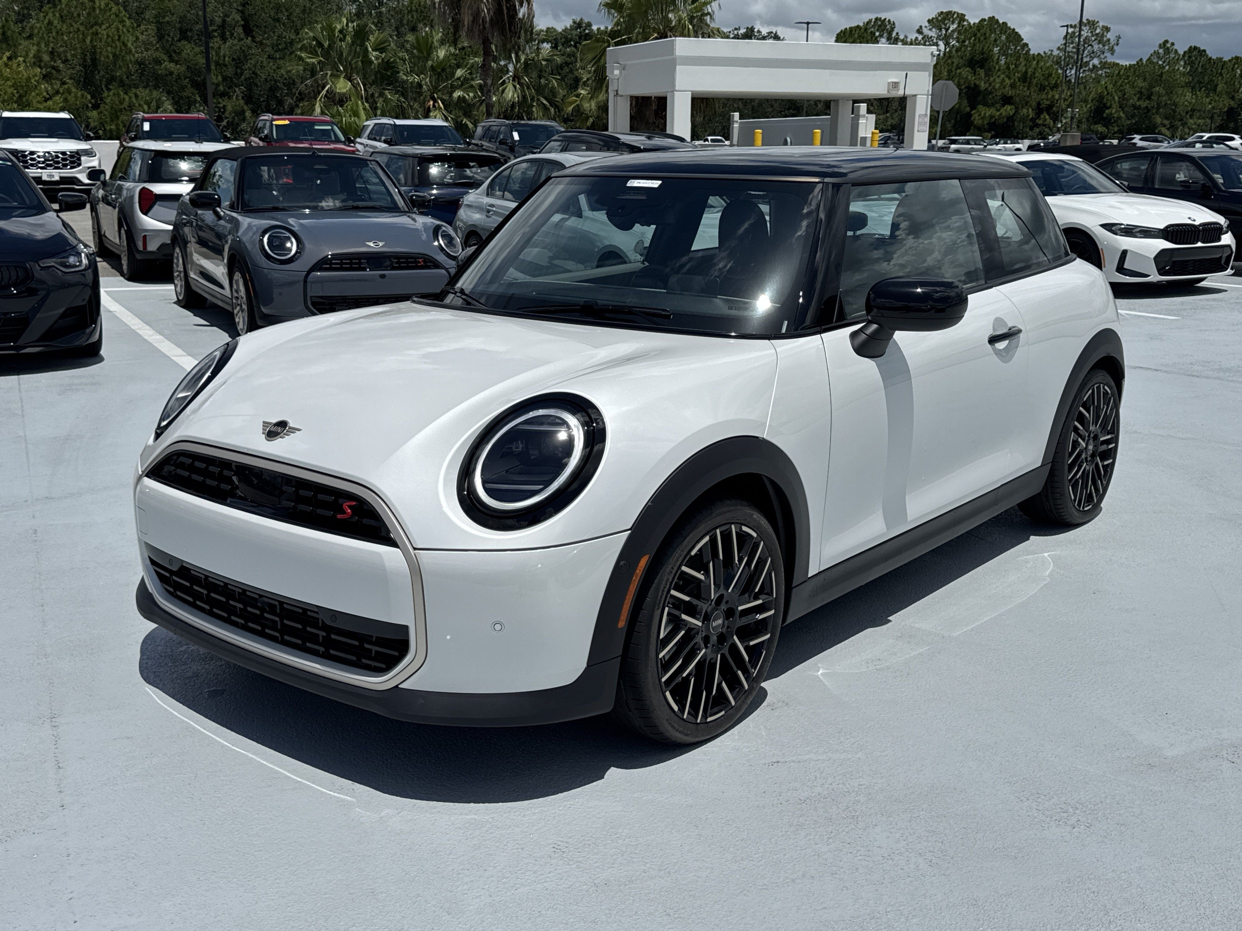 New 2026 MINI Cooper S FWD image 3