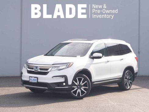 Used 2022 Honda Pilot Touring image 1