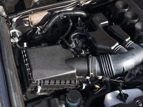 Used 2023 Toyota 4Runner TRD Off-Road Premium w/ Off Road Premium Plus Package image 10