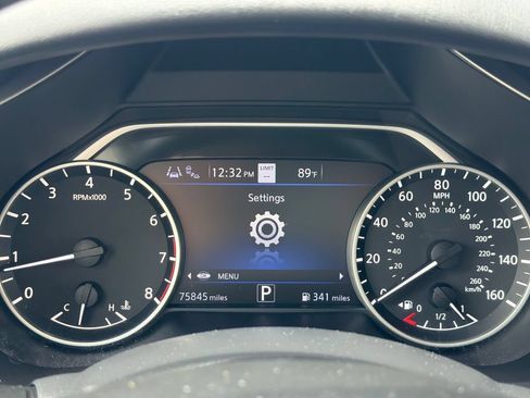 Used 2019 Nissan Murano Platinum w/ Cargo Package AWD/4WD image 24
