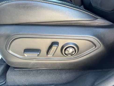 Used 2022 Jeep Grand Cherokee L Laredo AWD/4WD image 24