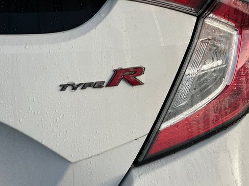 Used 2018 Honda Civic Type R image 51