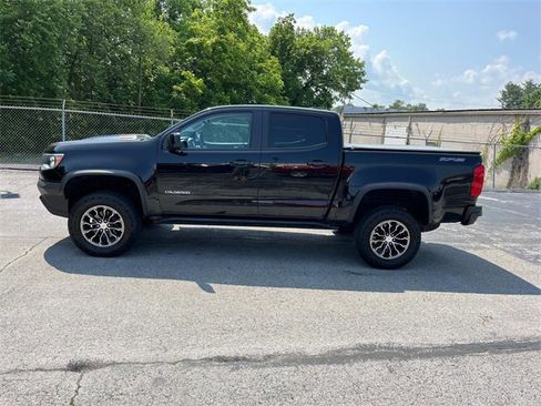 Used 2019 Chevrolet Colorado ZR2 image 8