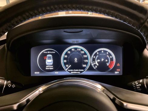 Used 2017 Jaguar F-PACE S image 25