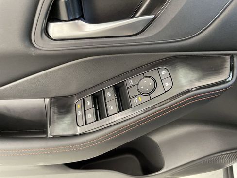 New 2026 Nissan Rogue SV AWD/4WD image 22
