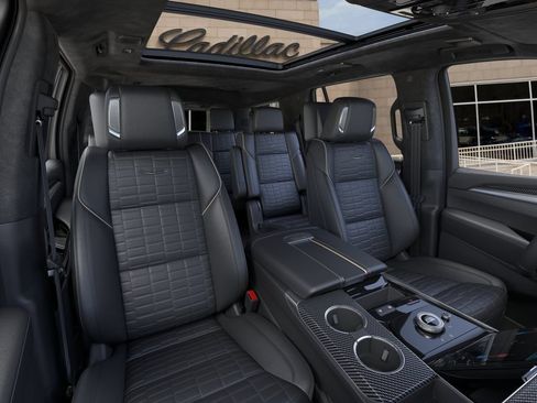 New 2026 Cadillac Escalade V AWD/4WD image 18