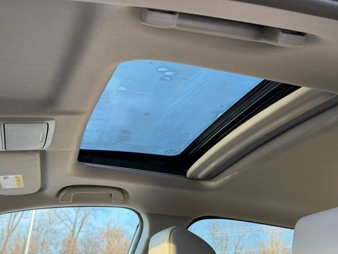 Used 2022 Honda CR-V EX-L image 17