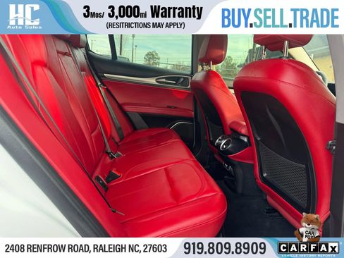 Used 2019 Alfa Romeo Stelvio Ti image 18