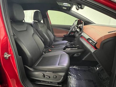 Used 2021 Volkswagen ID.4 Pro S w/ Gradient Package RWD image 12