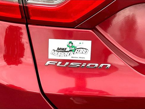 Used 2014 Ford Fusion SE w/ Equipment Group 202A FWD image 32