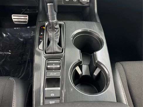 Used 2025 Honda Civic Sport image 22