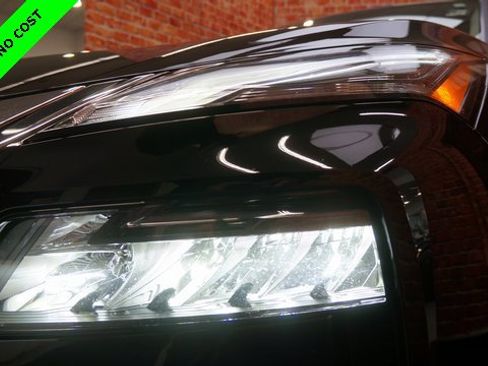 Certified 2023 Nissan Rogue S image 63