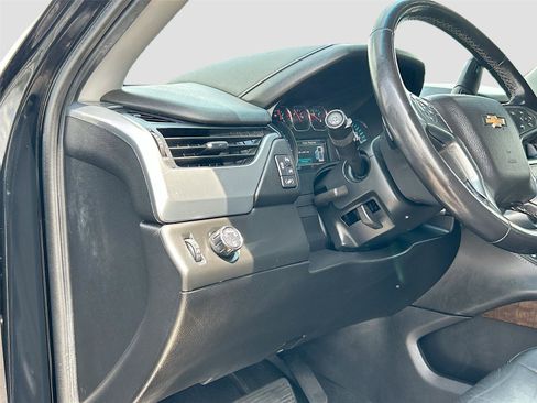 Used 2020 Chevrolet Tahoe LT RWD image 10