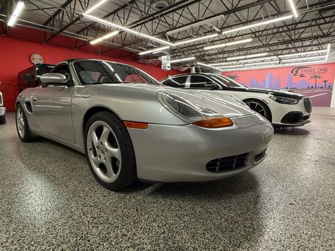 Used 2002 Porsche Boxster S RWD image 15