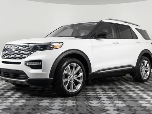 Used 2021 Ford Explorer Platinum w/ Equipment Group 601A image 1