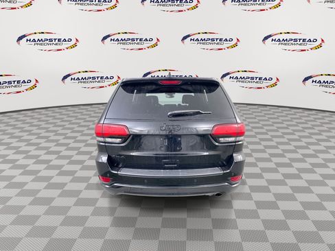Used 2019 Jeep Grand Cherokee Altitude AWD/4WD image 7