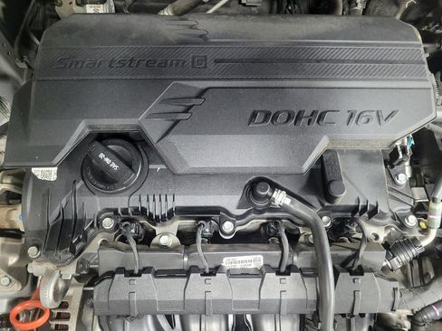 Used 2021 Hyundai Elantra SEL image 30