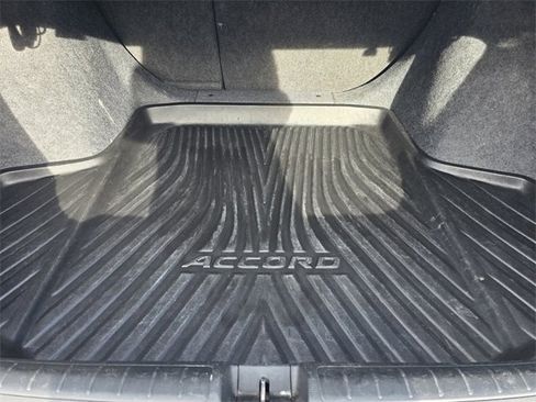 Used 2020 Honda Accord Touring image 23