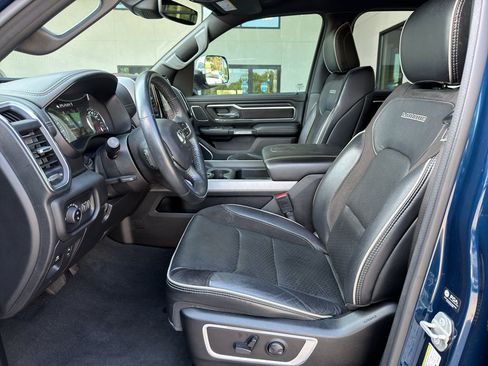 Used 2023 RAM 1500 Laramie AWD/4WD image 23