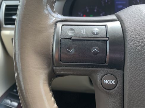 Used 2015 Lexus GX 460 w/ Premium Package AWD/4WD image 19