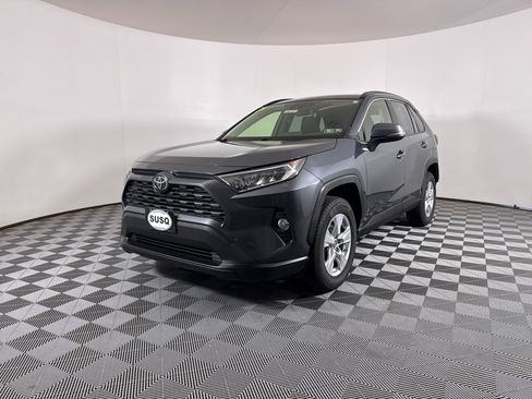 Used 2019 Toyota RAV4 XLE image 14