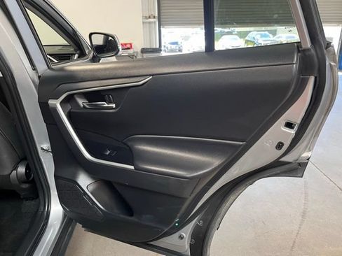 Used 2024 Toyota RAV4 XLE FWD image 15