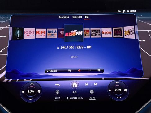 Certified 2023 Mercedes-Benz EQS 580 4MATIC Sedan image 34