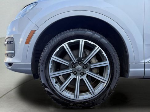 Used 2017 Audi Q7 3.0T Premium Plus AWD/4WD image 8