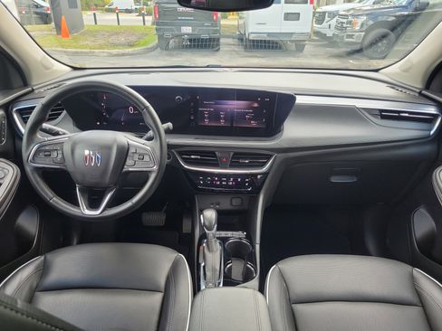 Used 2024 Buick Encore GX Avenir image 14