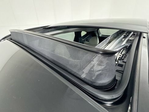 Used 2023 Hyundai Tucson Limited image 12