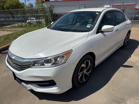 Used 2017 Honda Accord LX image 1