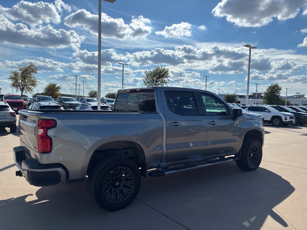 Used 2024 Chevrolet Silverado 1500 RST w/ Z71 Off-Road Package AWD/4WD image 4