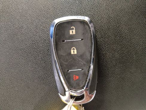 Used 2024 Chevrolet Equinox LS w/ LS Convenience Package FWD image 32