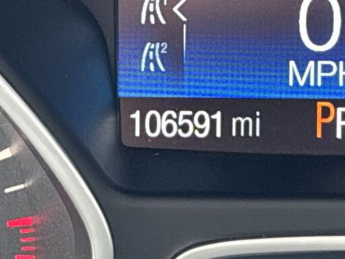 Used 2018 Ford Escape SE w/ SE Sync 3 Package FWD image 18